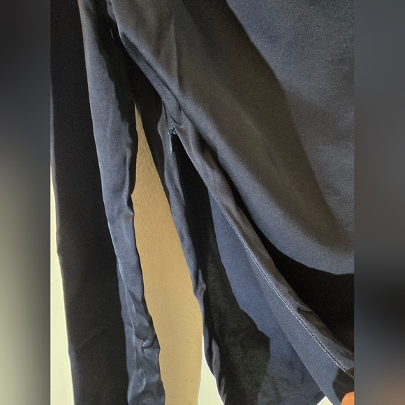 A.L.C.NEW A.L.C Blouse Jamie Midnight Blue Asymmetrical Long Sleev size 00 - Picture 5 of 12